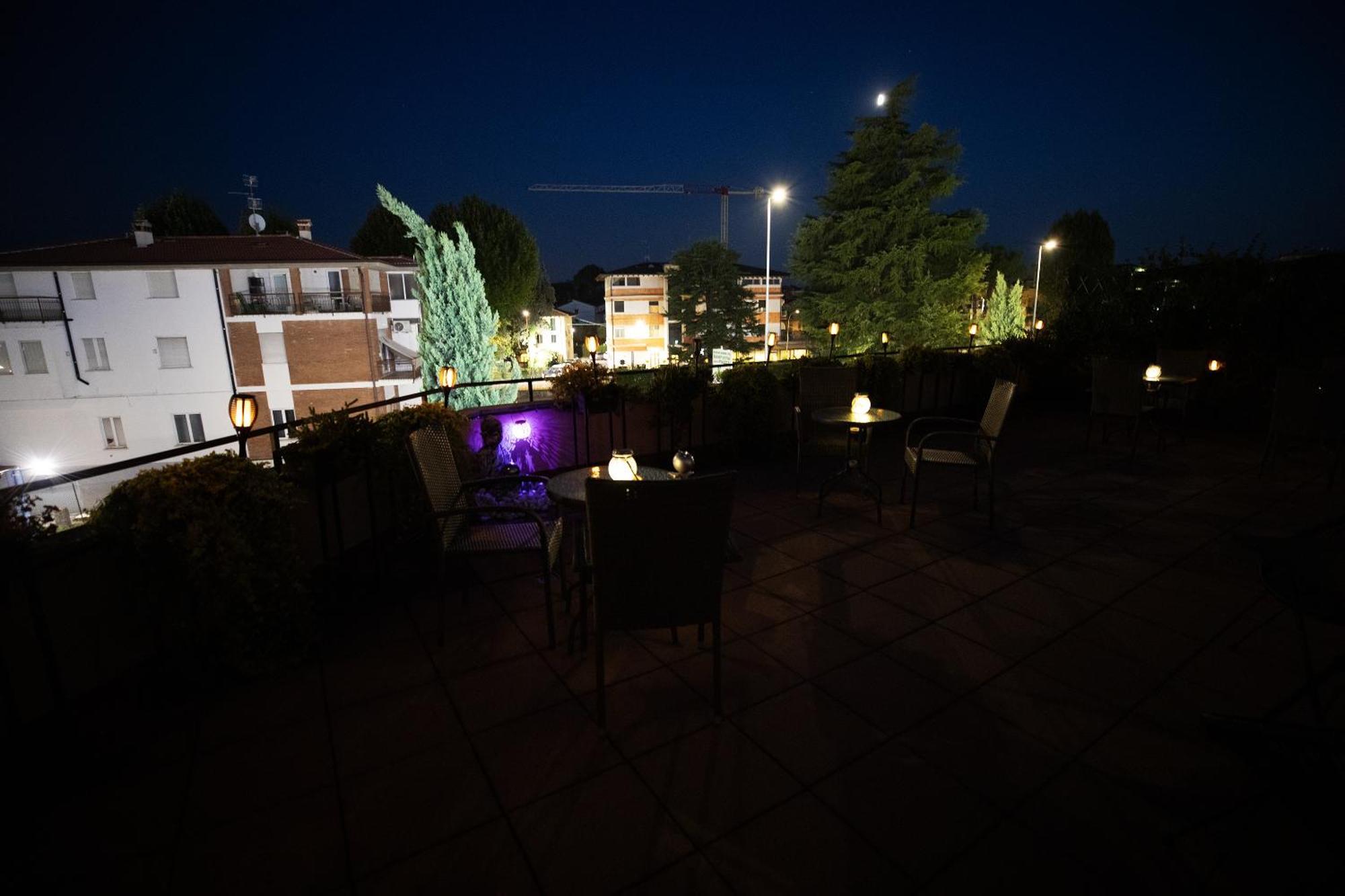 Bru Rooms Peschiera del Garda Exteriör bild