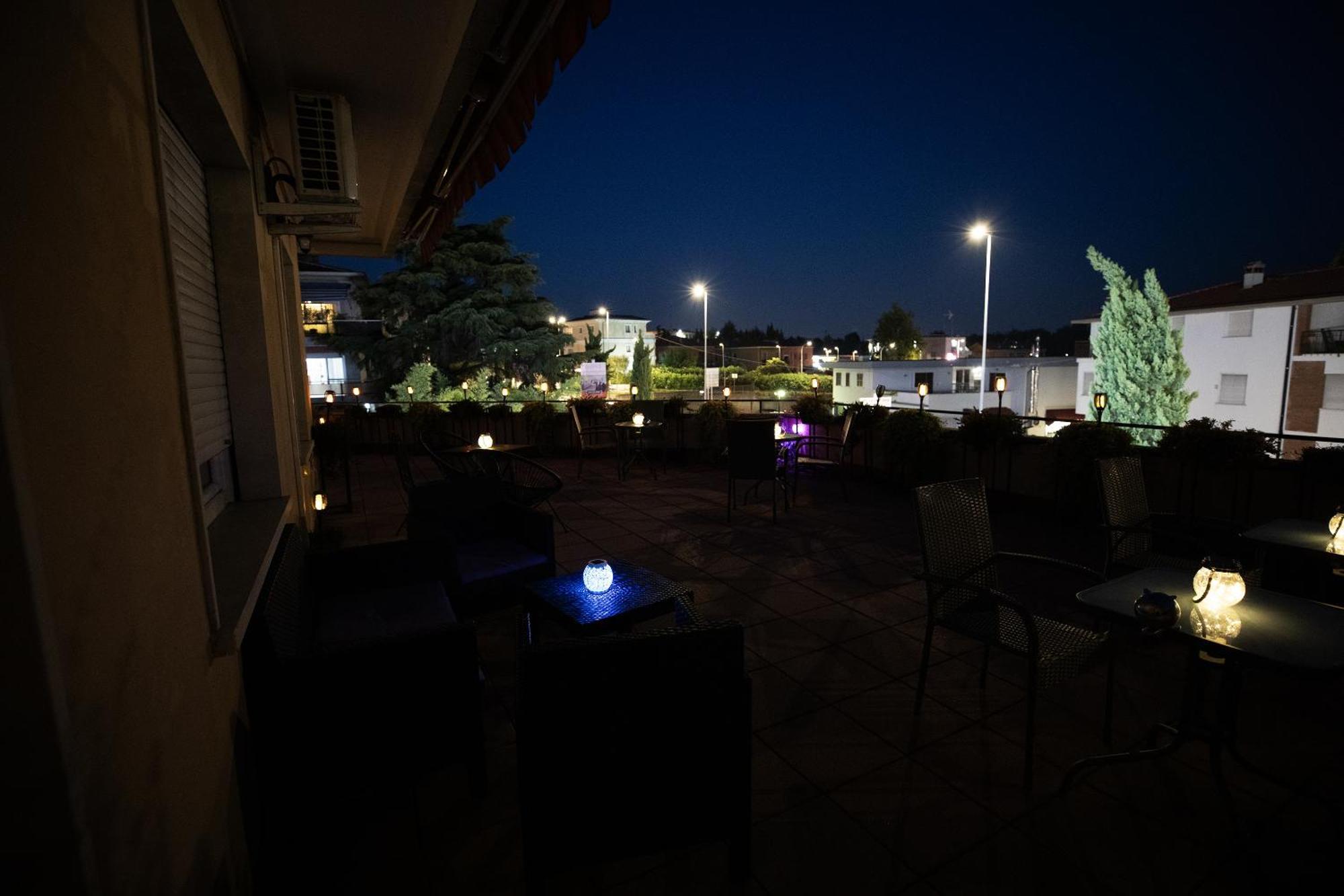 Bru Rooms Peschiera del Garda Exteriör bild