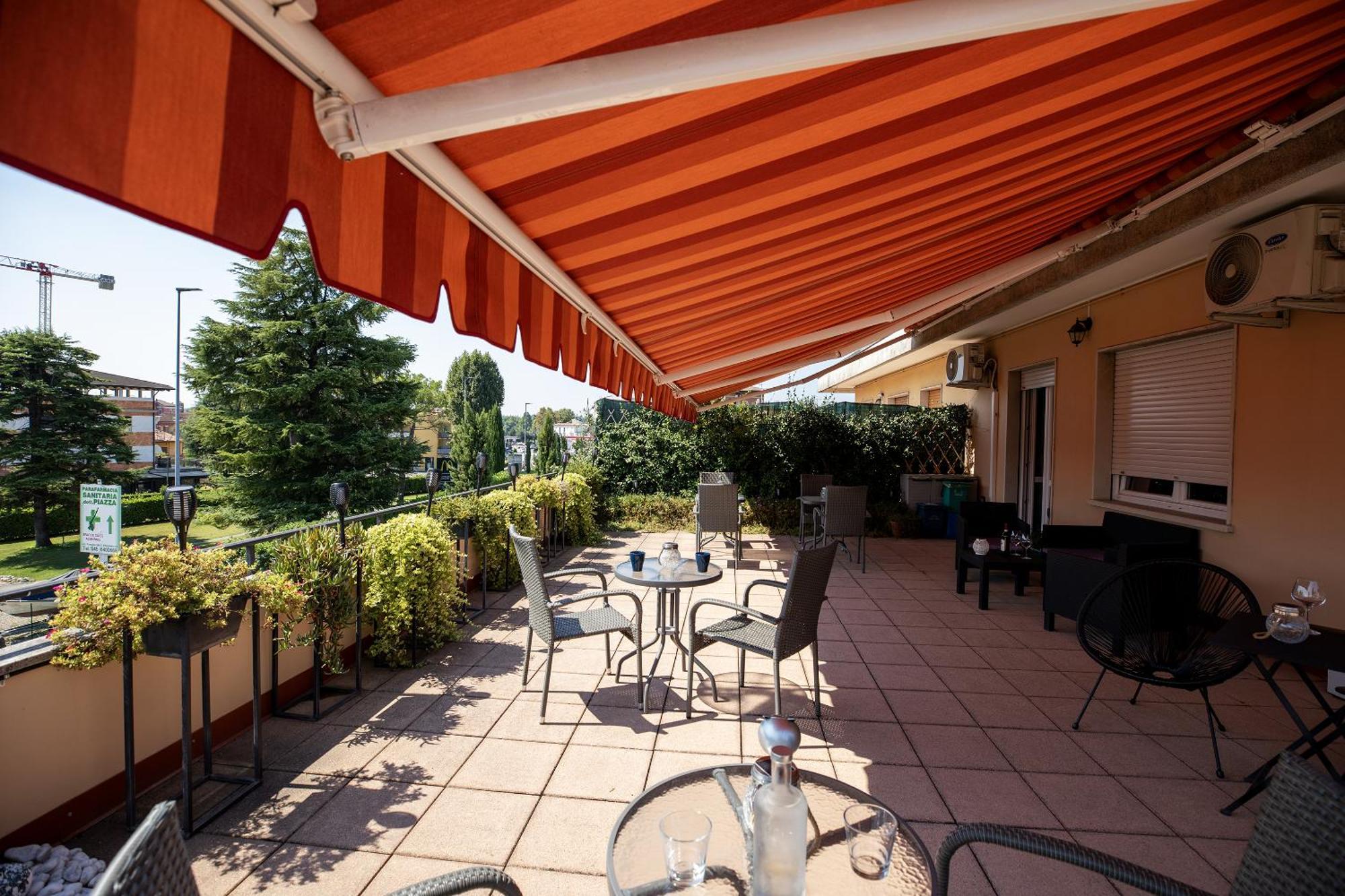 Bru Rooms Peschiera del Garda Exteriör bild
