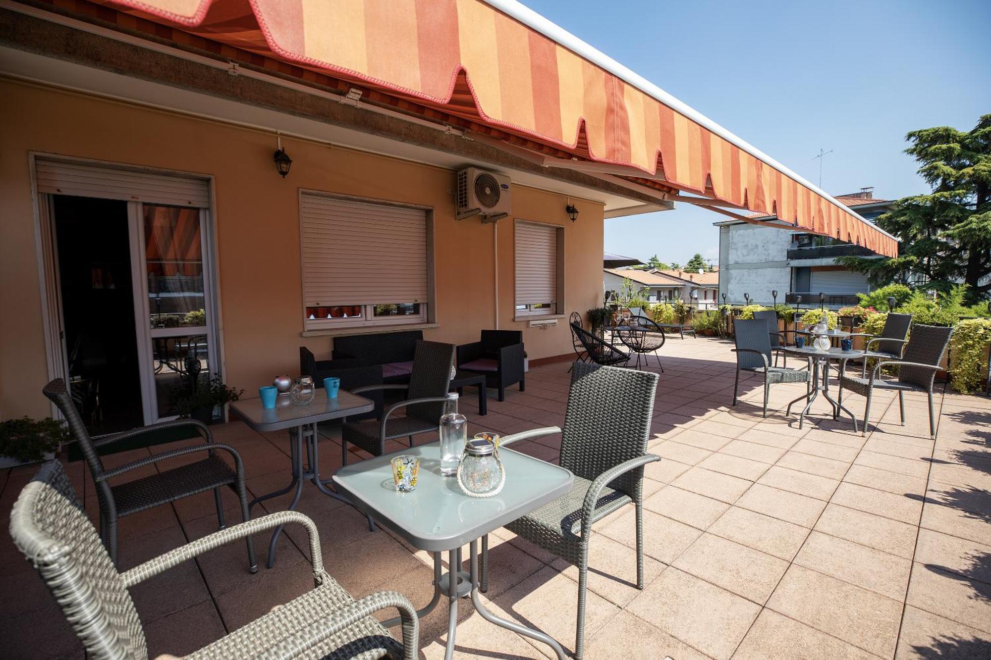 Bru Rooms Peschiera del Garda Exteriör bild