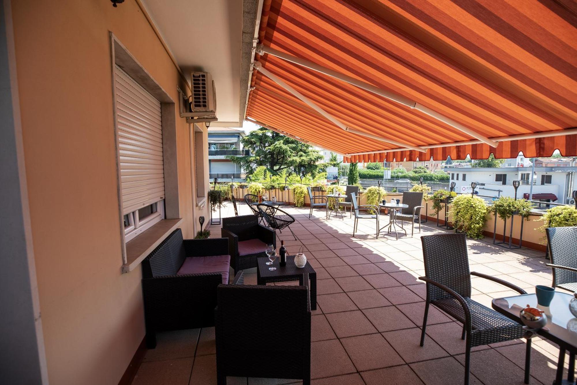 Bru Rooms Peschiera del Garda Exteriör bild